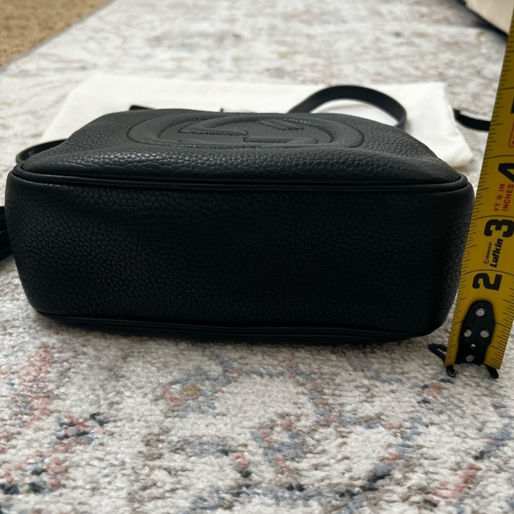 Gucci Black Crossbody Bag with Iconic GG Logo - Picture 10 of 10